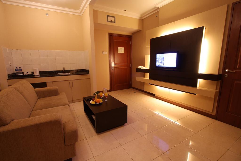 Grand Setiabudi Hotel Бандунг Экстерьер фото