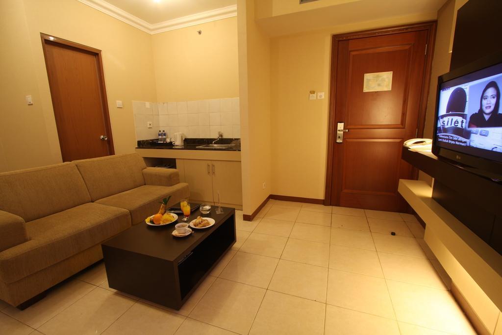 Grand Setiabudi Hotel Бандунг Экстерьер фото