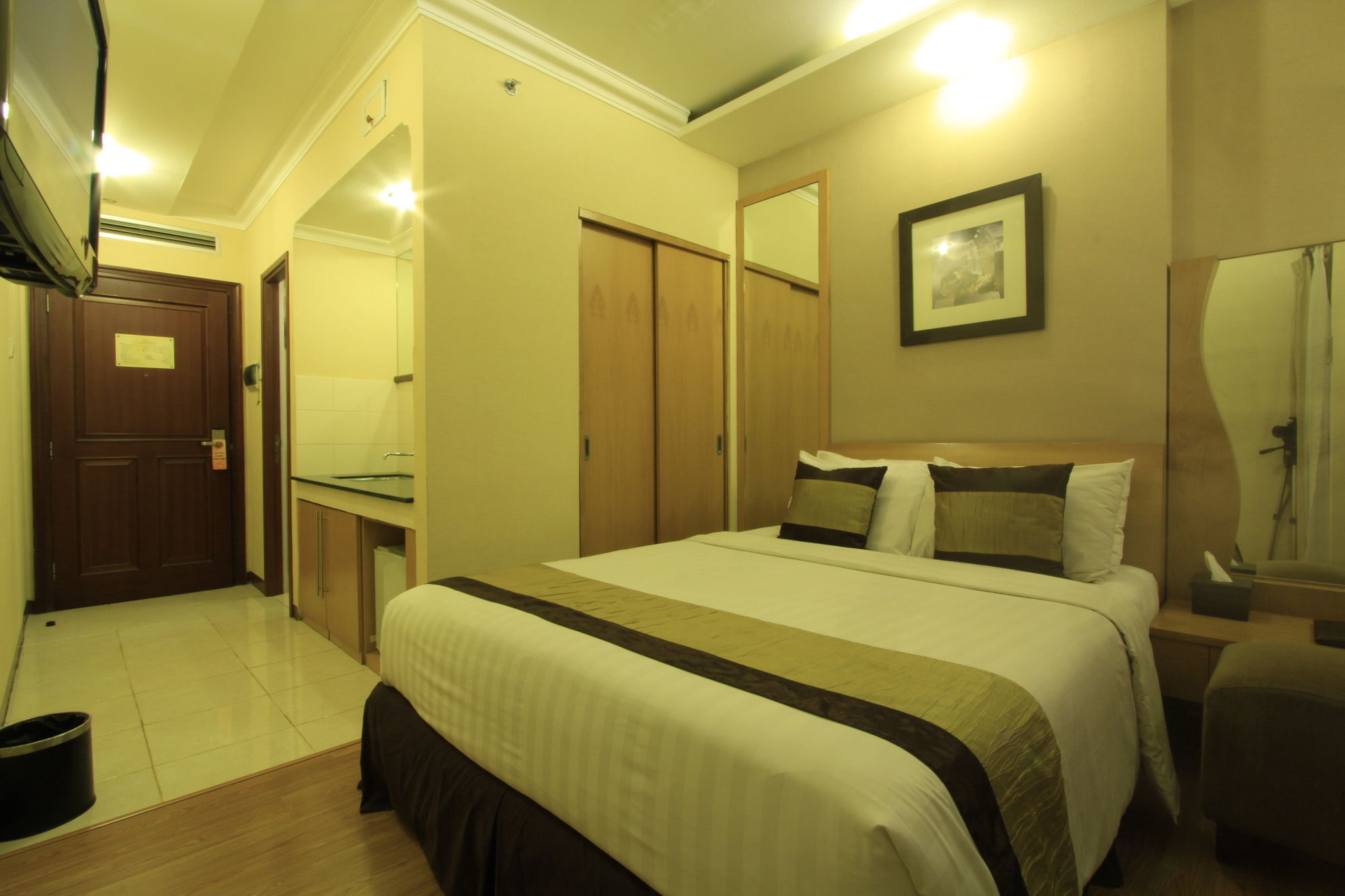 Grand Setiabudi Hotel Бандунг Экстерьер фото