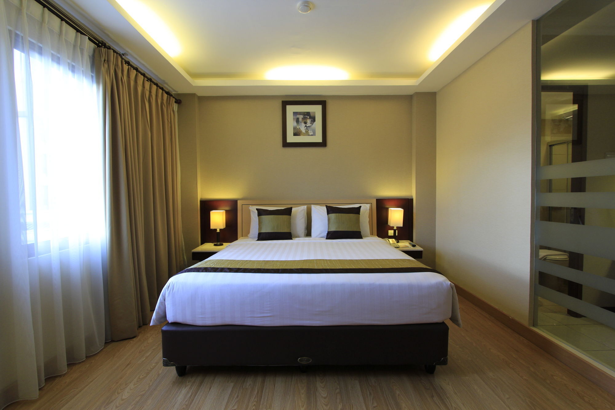 Grand Setiabudi Hotel Бандунг Экстерьер фото
