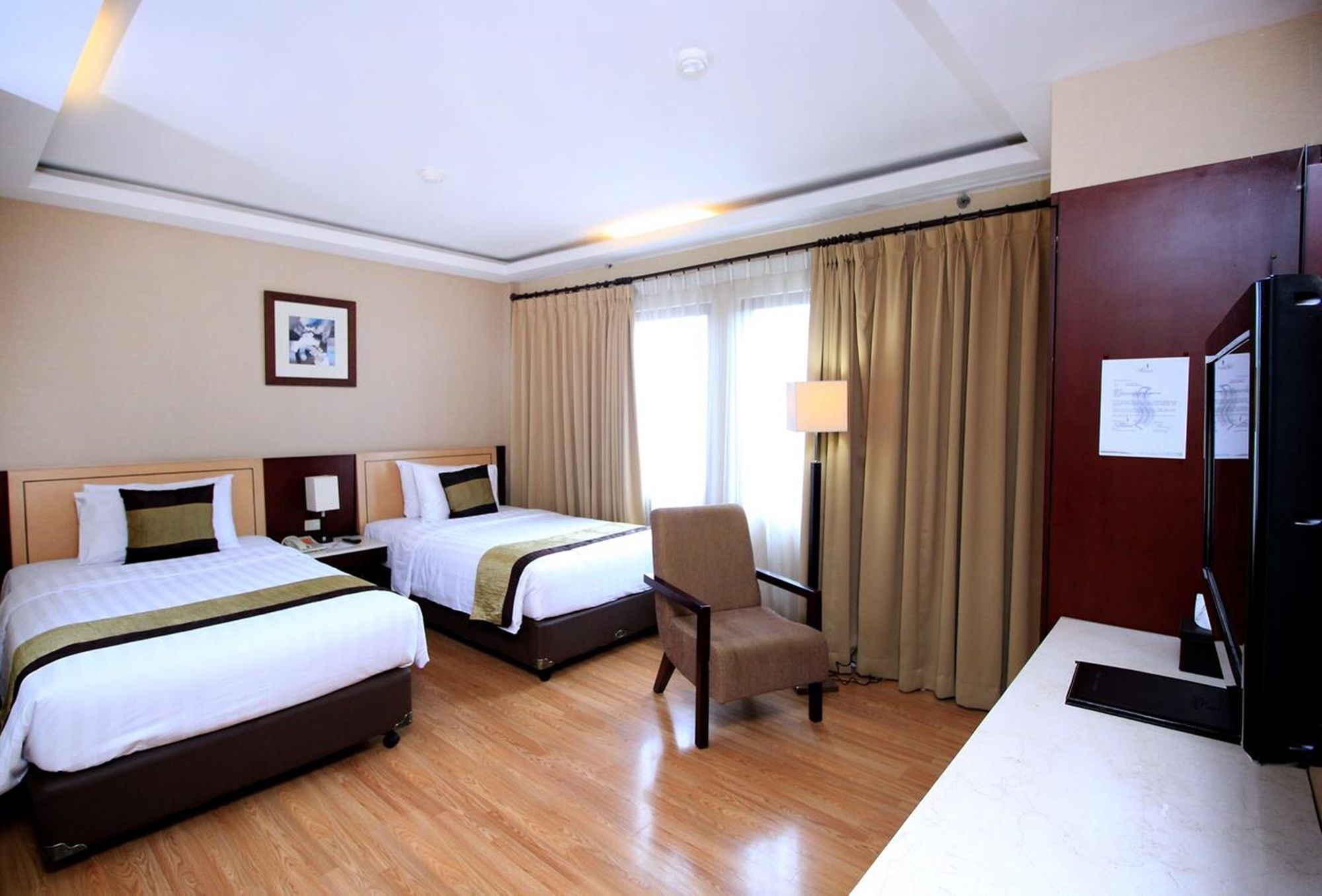 Grand Setiabudi Hotel Бандунг Экстерьер фото